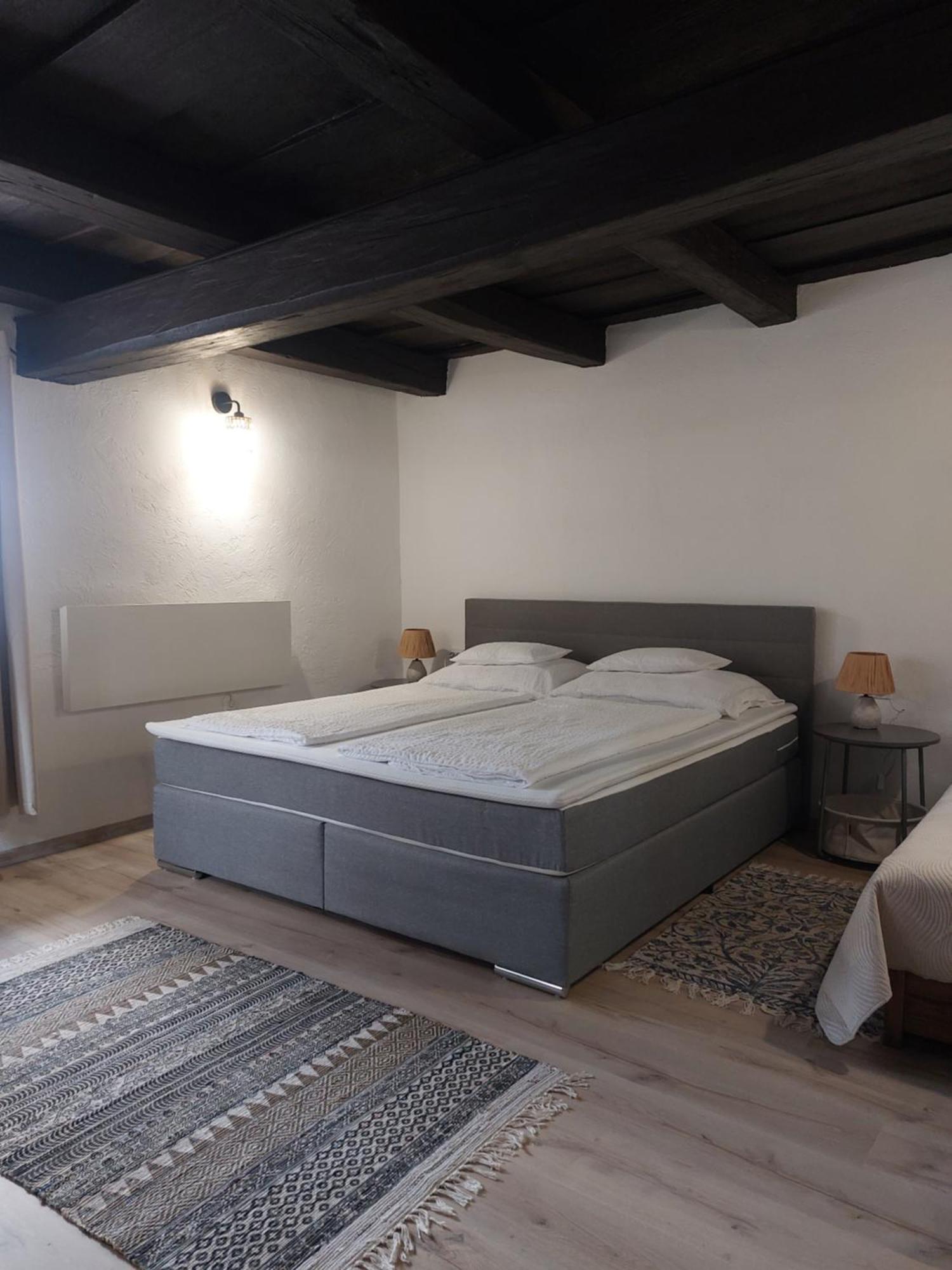 Babamúzeum 4 fős apartman Tihany Exterior foto