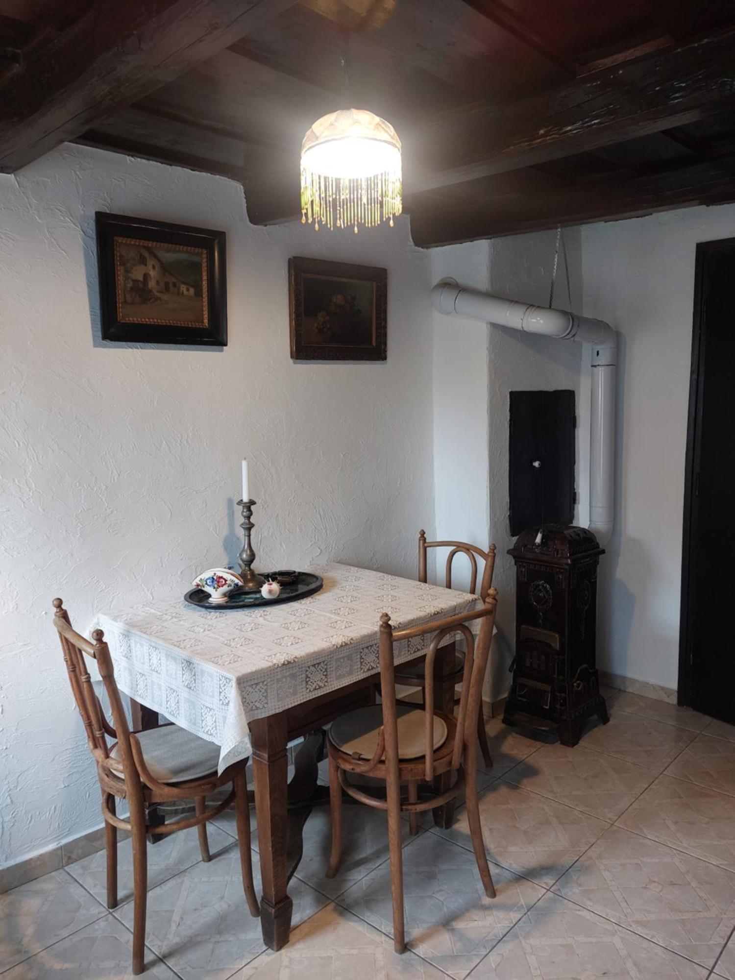 Babamúzeum 4 fős apartman Tihany Exterior foto